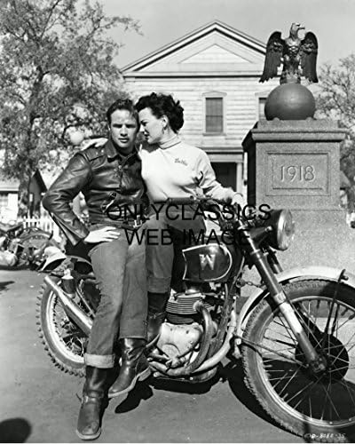 OnlyClassics Marlon Brando Vahşi BİR Motosiklet Çetesi Seksi Kız Britches Fotoğraf Hollister CA